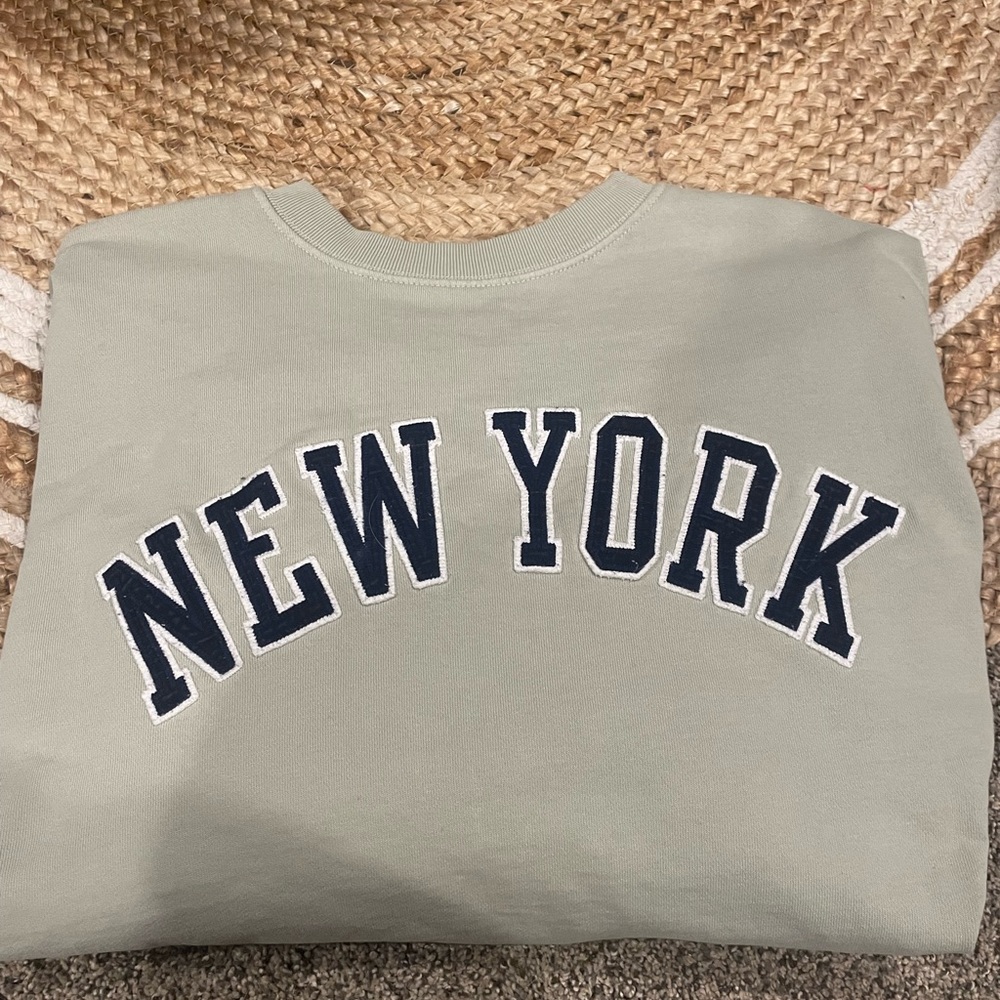 brandy melville over sized sweatshirt